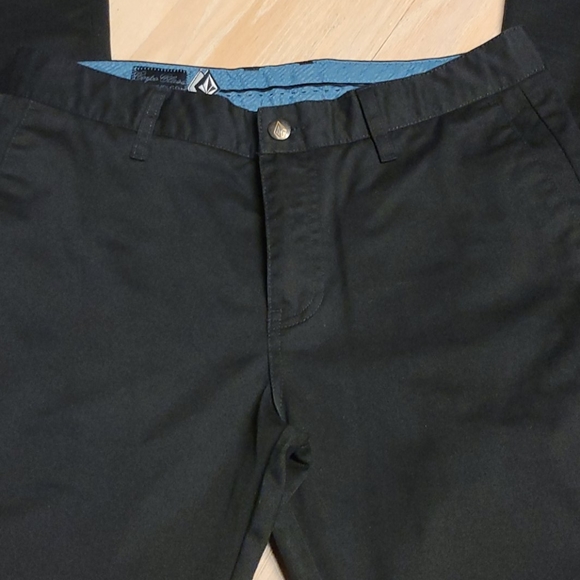 Volcom pants - Picture 5 of 16